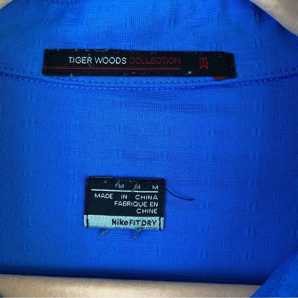 Nike Tiger Woods Collection Mens Blue Textured Golf Polo Shirt Size M 256465-475 - Picture 4 of 10